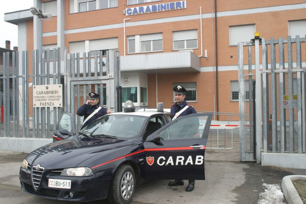 I carabinieri di Faenza arrestano un uomo e ne denunciano un altro