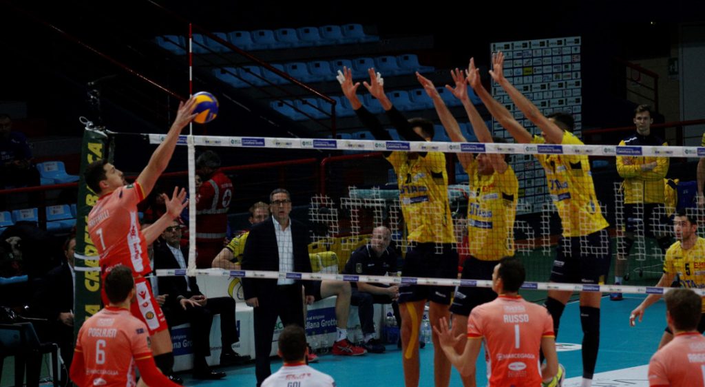 Volley, vittoria-salvezza per la Consar Ravenna