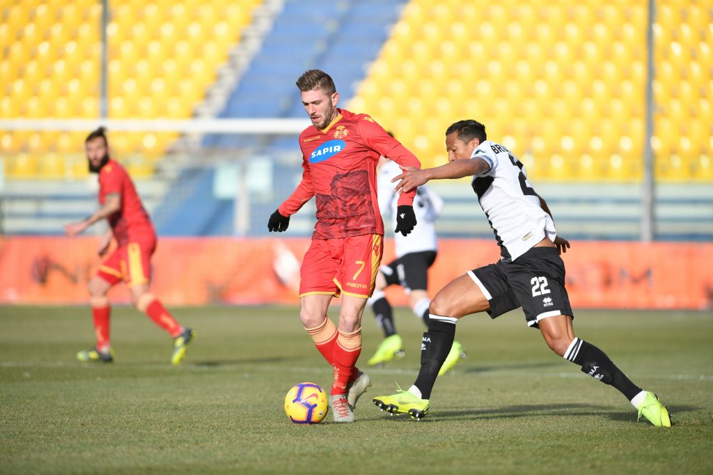 Calcio, Ravenna sconfitto 5-0 dal Parma