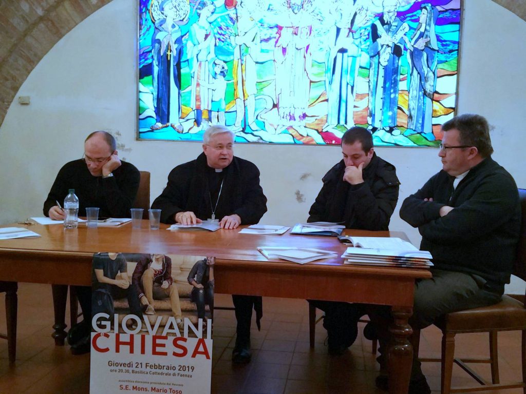 Giovani e chiesa in un rapporto della Diocesi di Faenza e Modigliana