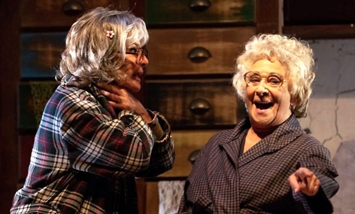 “Le signorine” Giuliana De Sio e Isa Danieli al teatro di Imola