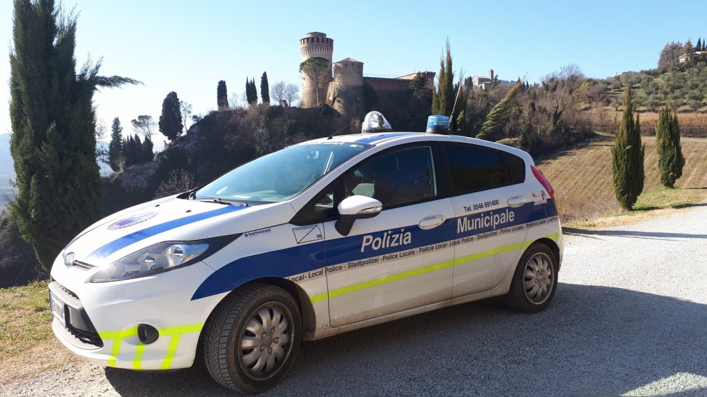 Brisighella, Donna denunciata dalla Polizia Locale, occupava una casa popolare indebitamente