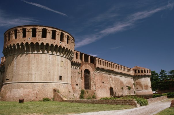 A Imola il “centro ri-fiorisce”