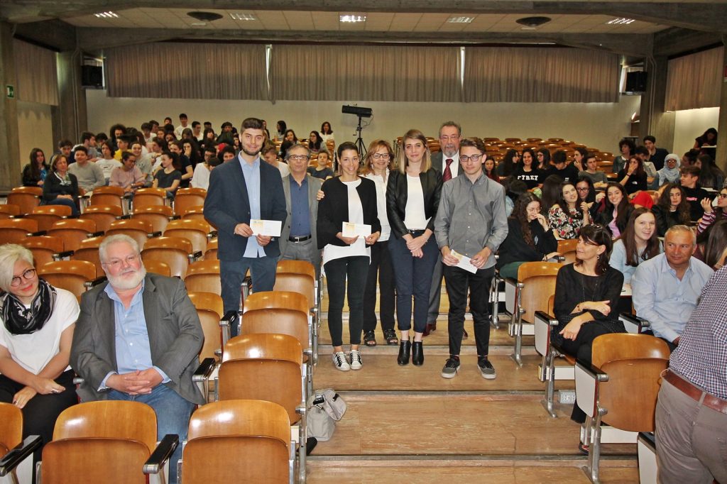 Lugo: anche quest’anno indette tre borse di studio per gli studenti meritevoli