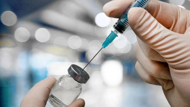 EMILIA ROMAGNA: AL VIA OGGI LA QUARTA DOSE DI VACCINO PER GLI OVER 60