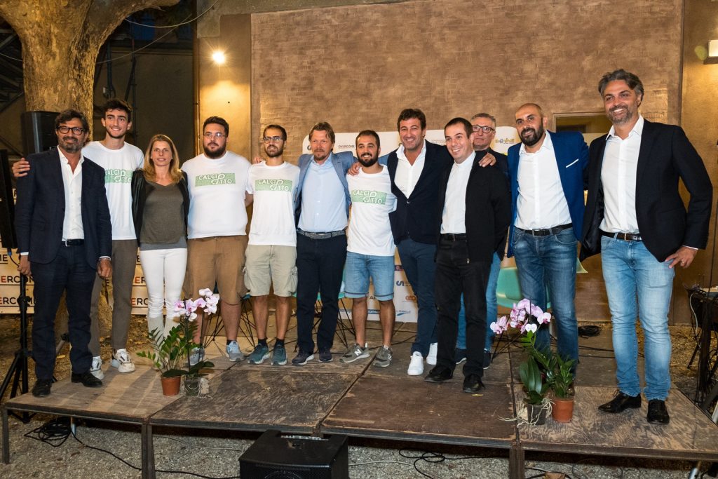 Faventia Sales: ragazzi, famiglie e campioni alla giornata di apertura del Calciotto