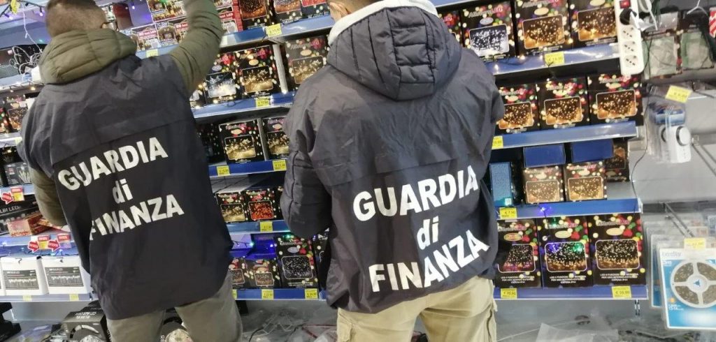 “Natale sicuro”, sequestrati dalla Gdf oltre 158mila articoli potenzialmente pericolosi