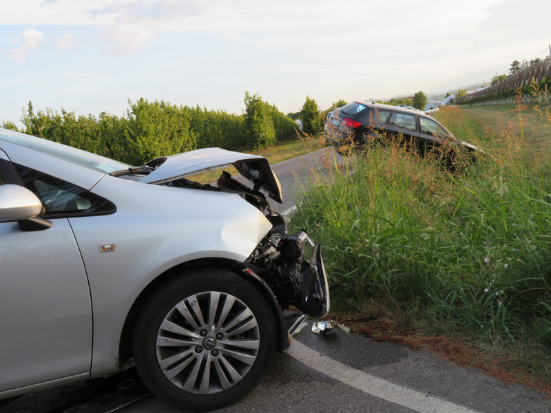 Schianto a Castel Bolognese, 29enne trasportato in elicottero all’ospedale Bufalini