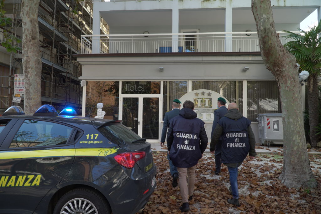 Eseguita misura di prevenzione patrimoniale nei confronti di due imprenditori imputati per ripetute bancarotte patrimoniali