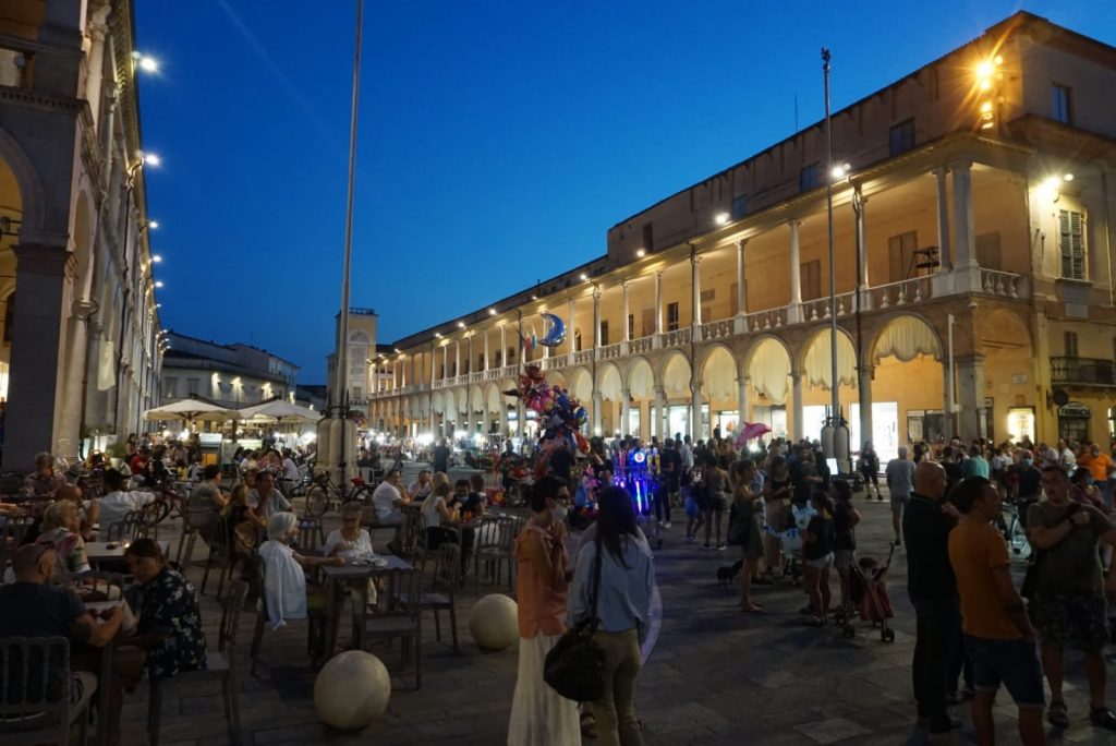 Arriva Faenza Estate 2021: musica, teatro, cinema, performance ed enogastronomia