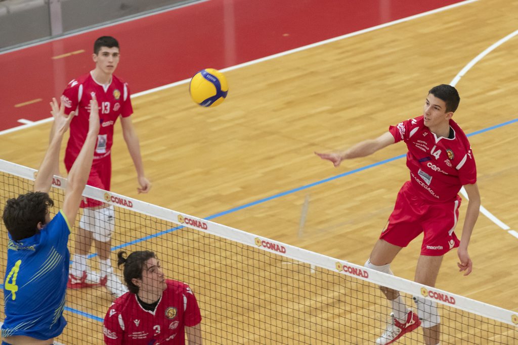 Il consorzio per il volley a Ravenna si colora subito d’azzurro
