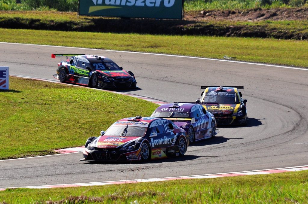 Imola, l’autodromo ospita il quarto round del campionato del touring car