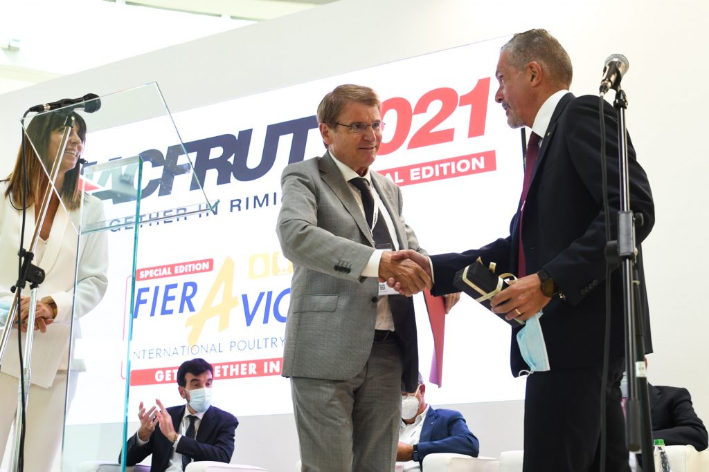 Premio Macfrut 2021 all’ex sindaco di Cesena Paolo Lucchi