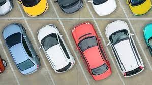 IN ITALIA AFFONDA MERCATO AUTO, A OTTOBRE IMMATRICOLAZIONI -35,8%