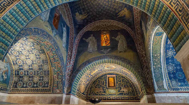 DALL’1 LUGLIO RIPARTE MOSAICO DI NOTTE: VISITE GUIDATE NOTTURNE PER AMMIRARE I MONUMENTI UNESCO