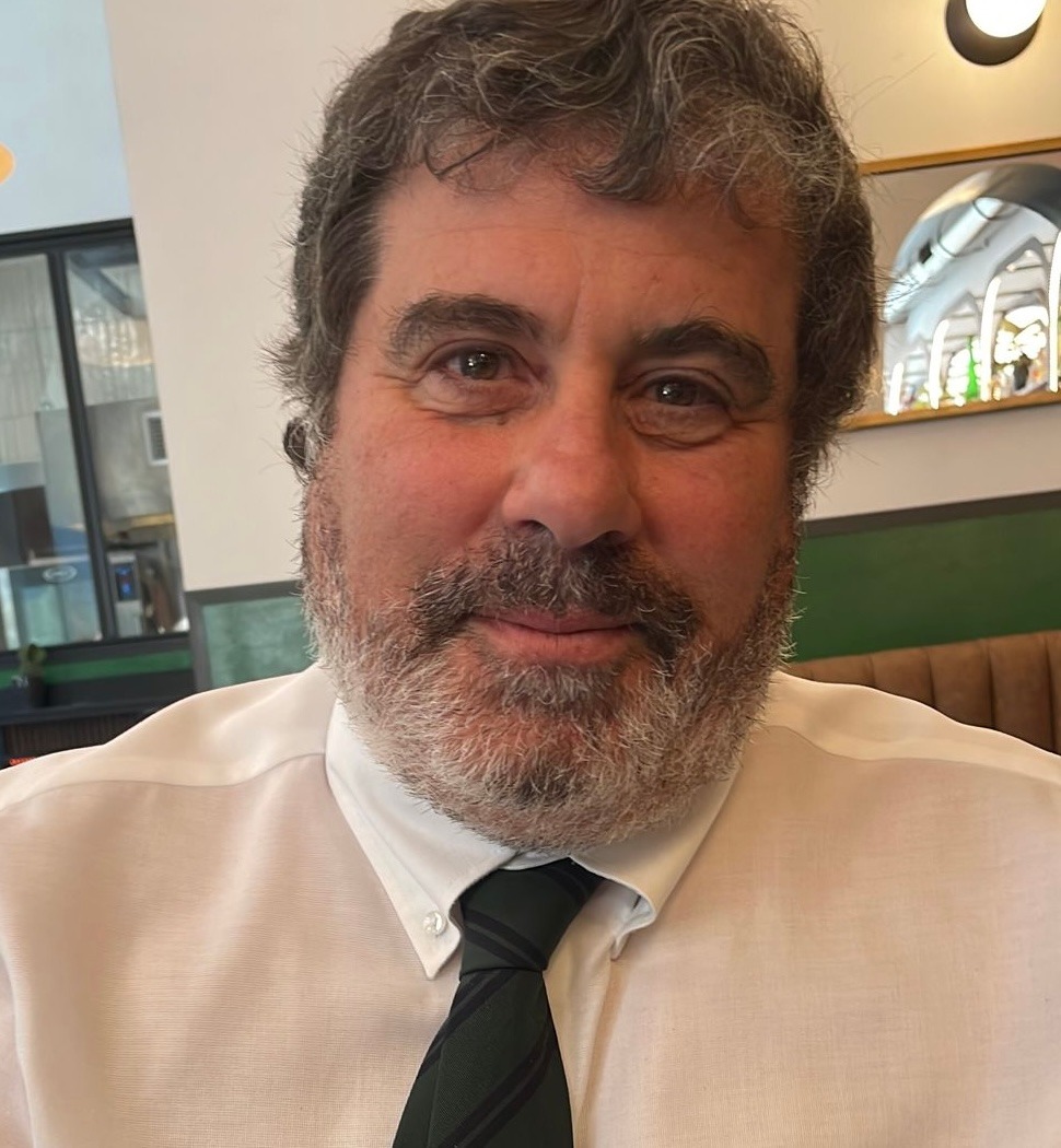 LUGO: LO SCRITTORE LEONARDO COLOMBATI AL CAFFE’ LETTERARIO