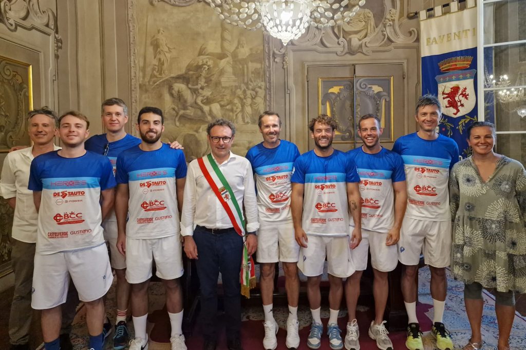 PADEL: IMPRESA DI FAENZA CHE VOLA IN SERIE A