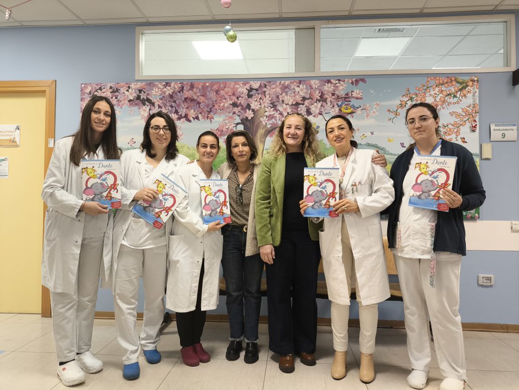 FORLIì-CESENA: LE FAVOLE DI NONNA MODERNA IN DONO AL REPARTO PEDIATRIA