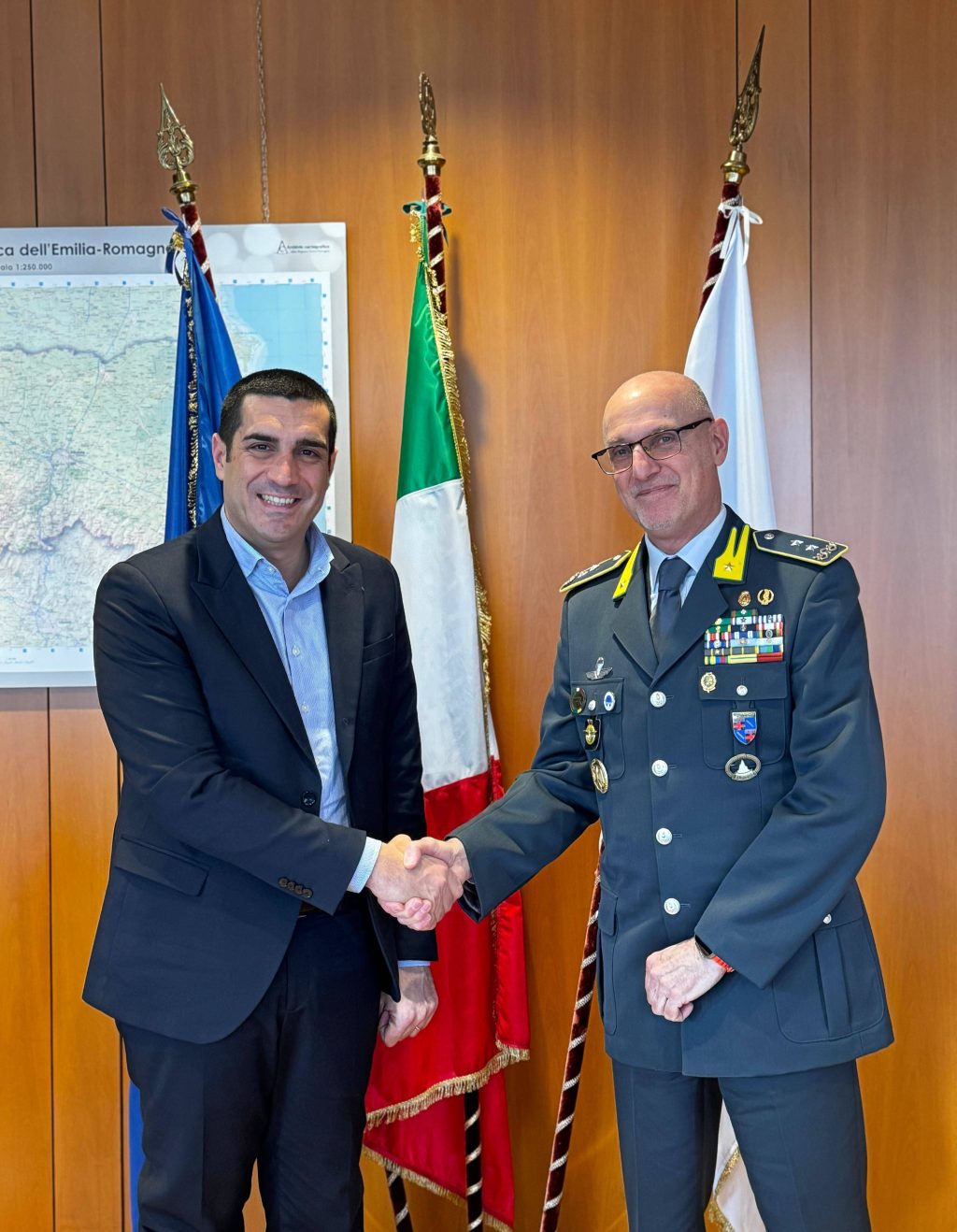 REGIONE: DE PASCALE RICEVE IL COMANDANTE REGIONALE DELLA GUARDIA DI FINANZA