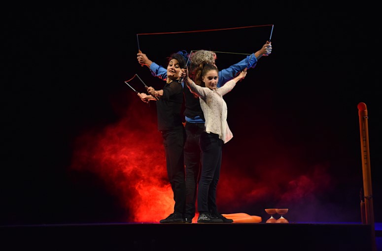 CESENATICO: IL TEATRO INCONTRA IL CIRCO CONTEMPORANEO