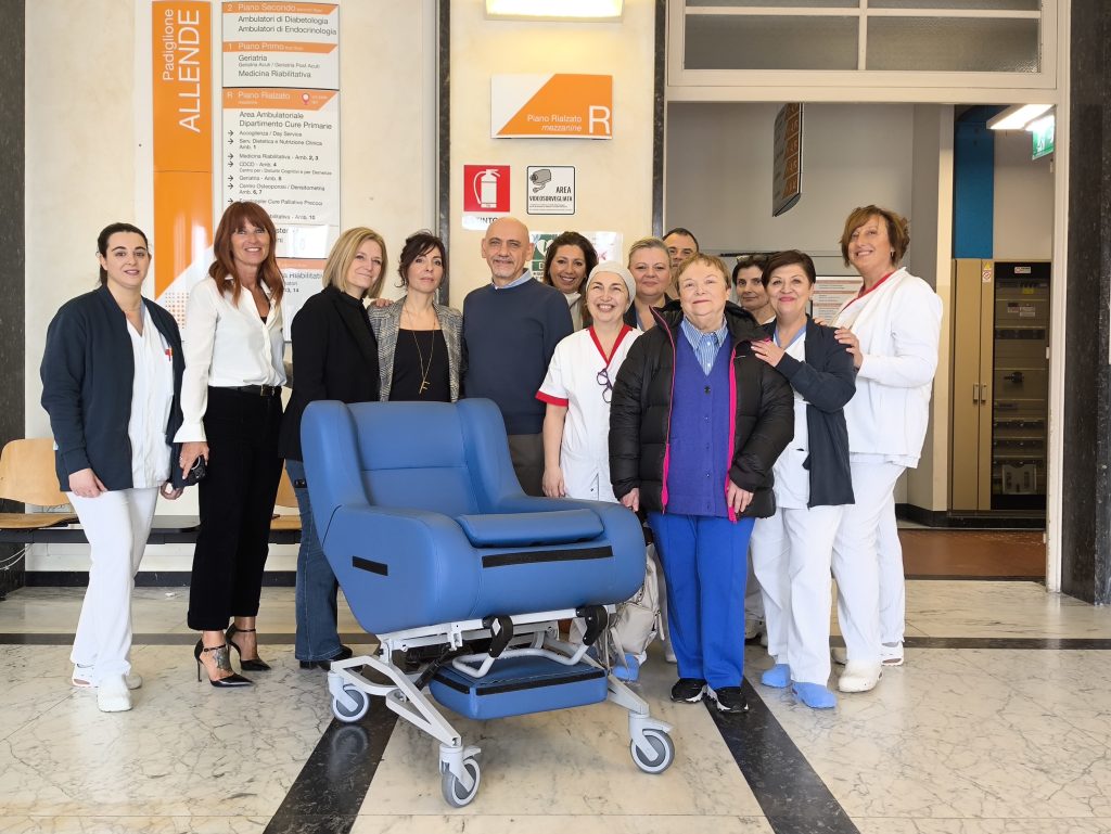 Forlì: “L’Associazione Alive dona una CULLA CARE INDOOR alla Geriatria dell’Ospedale