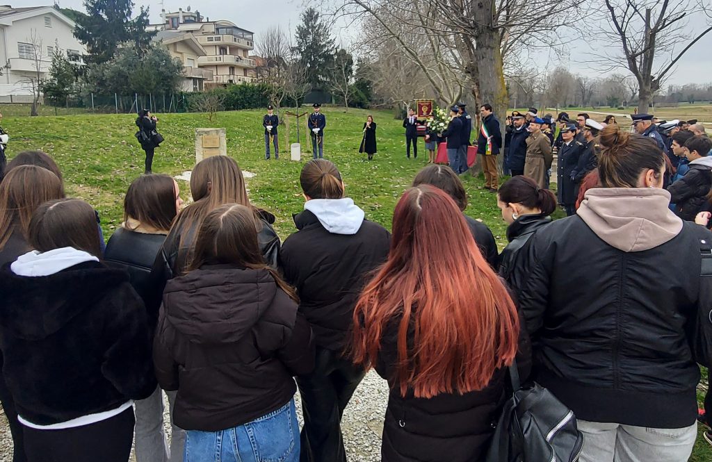 RIMINI: LA POLIZIA INCONTRA GLI STUDENTI