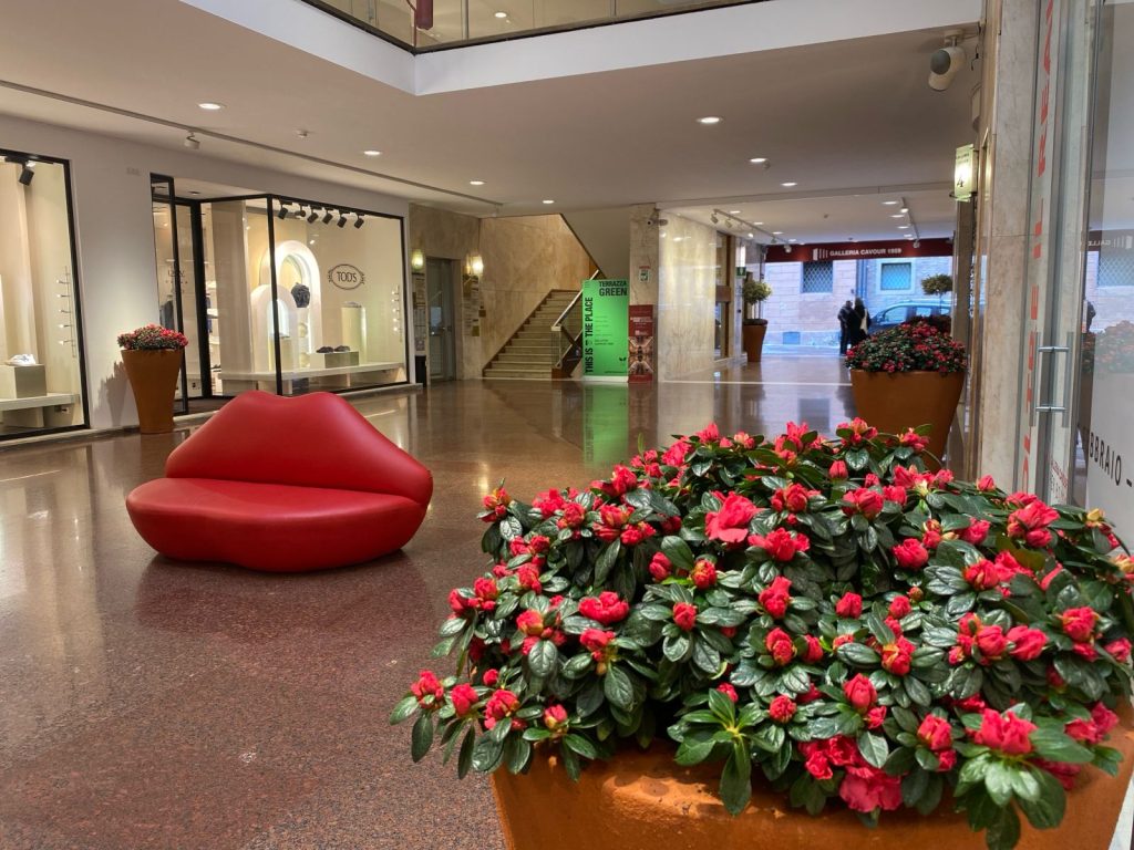 Bologna: Si celebra San Valentino nella Galleria Cavour