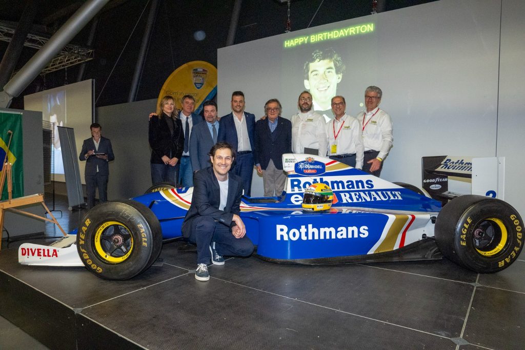 IMOLA: CELEBRA SENNA TORNA HAPPYBIRTHDAYRTON