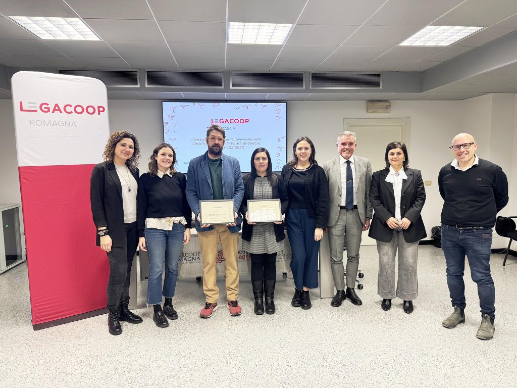 LEGACOOP ROMAGNA: CONSEGNA RICONOSCIMENTO A ICEL E ZEROCERCHIO PER LA CERTIFICAZIONE DI GENERE